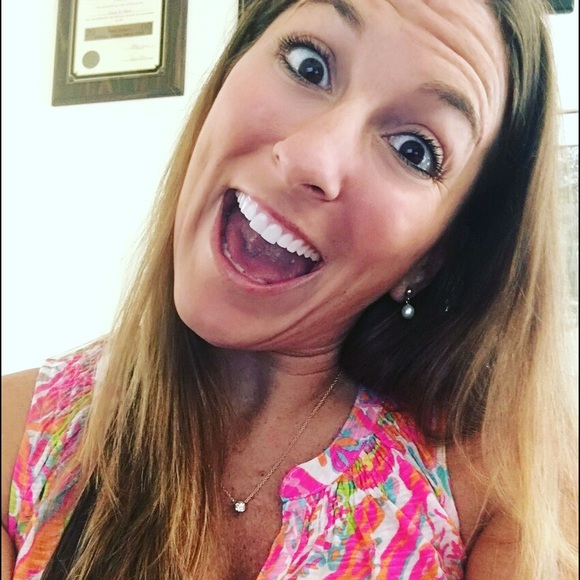 Meet your Posher, Ami - Picture 2 of 6